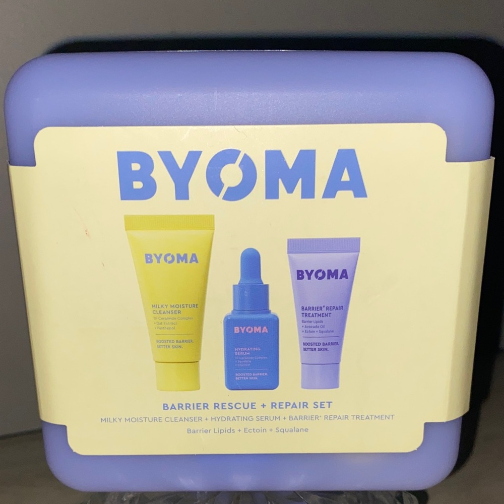 New Byoma Kit, 3 piece Barrier Rescue, cleanser, Hydrating Serum included